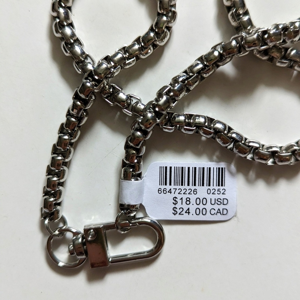 NWT Mens Necklace